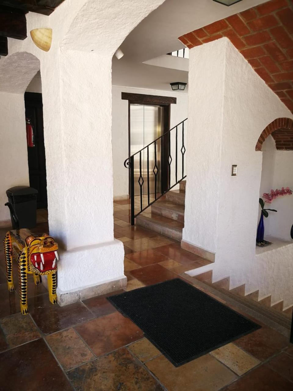 Hotel Plaza San Cristobal Inn Сан-Крістобаль-де-лас-Касас Екстер'єр фото