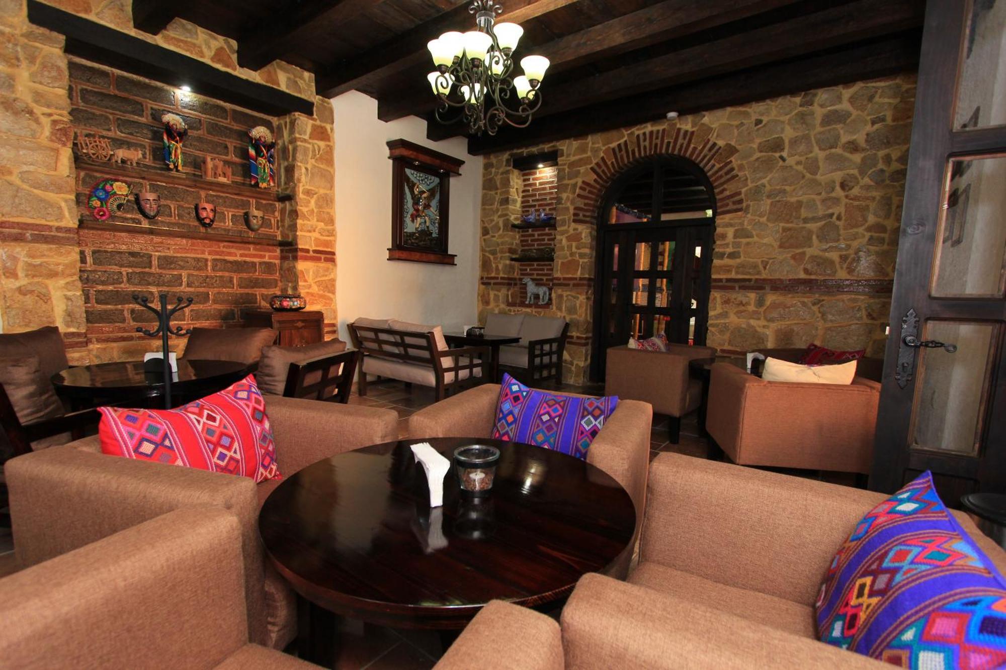 Hotel Plaza San Cristobal Inn Сан-Крістобаль-де-лас-Касас Екстер'єр фото