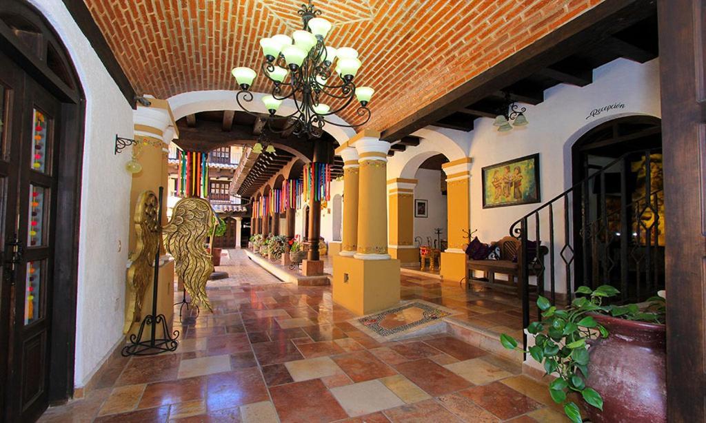 Hotel Plaza San Cristobal Inn Сан-Крістобаль-де-лас-Касас Екстер'єр фото