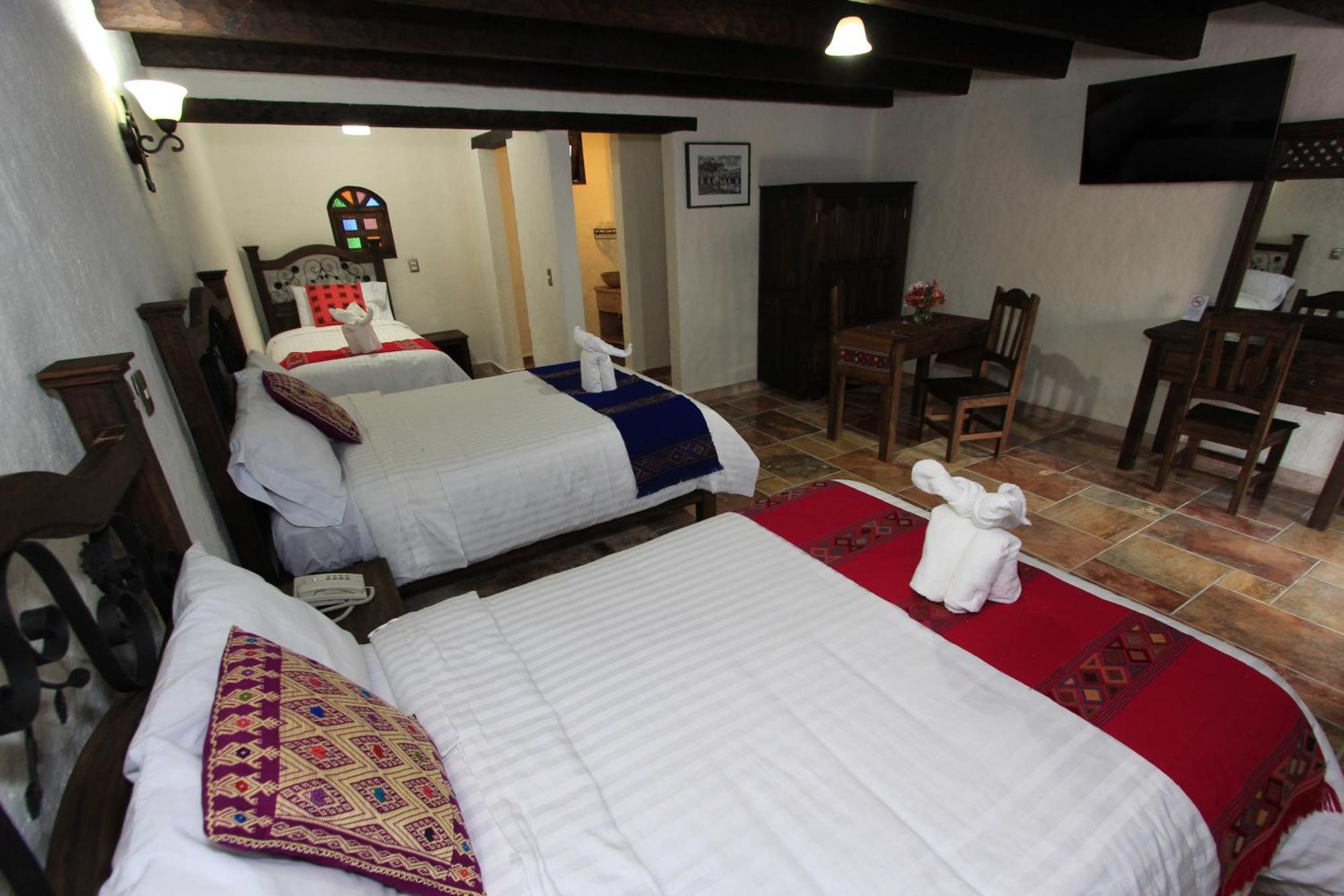 Hotel Plaza San Cristobal Inn Сан-Крістобаль-де-лас-Касас Екстер'єр фото